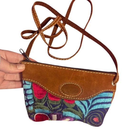 Vintage Handbags - Western Embroidered Suede Floral Mini Bag Dopamine Dressing Festival Boho VTG